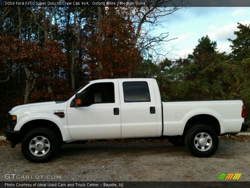 Oxford White / Medium Stone 2009 Ford F350 Super Duty XL Crew Cab 4x4