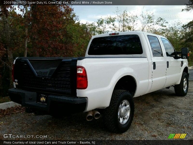 Oxford White / Medium Stone 2009 Ford F350 Super Duty XL Crew Cab 4x4