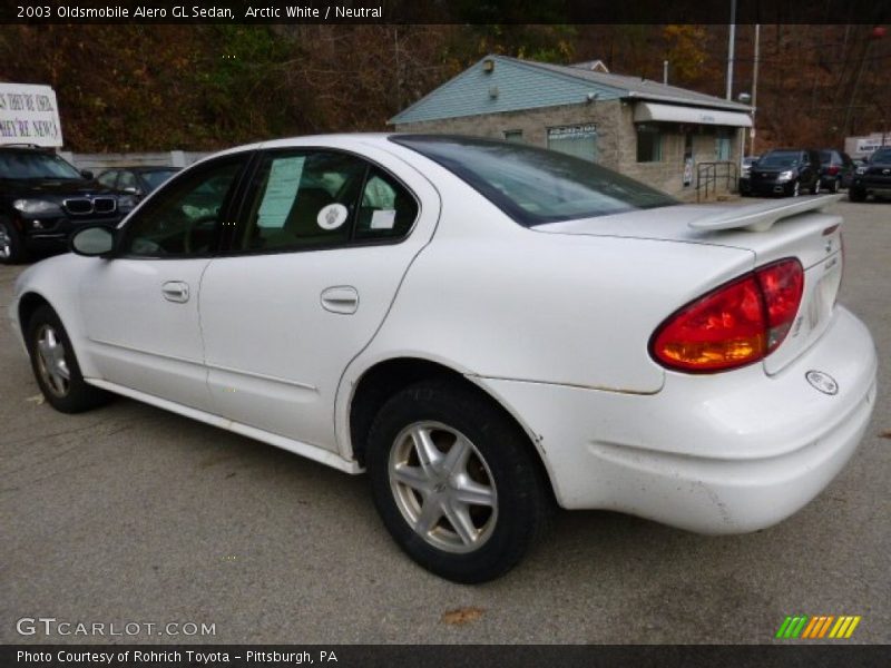Arctic White / Neutral 2003 Oldsmobile Alero GL Sedan