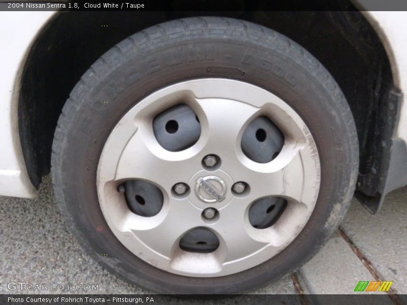 Cloud White / Taupe 2004 Nissan Sentra 1.8