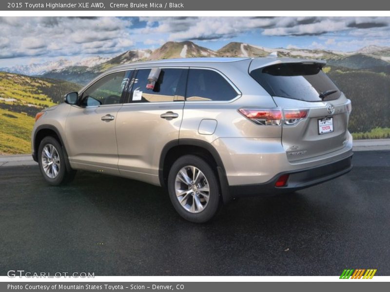  2015 Highlander XLE AWD Creme Brulee Mica
