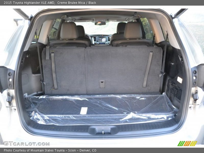 Creme Brulee Mica / Black 2015 Toyota Highlander XLE AWD