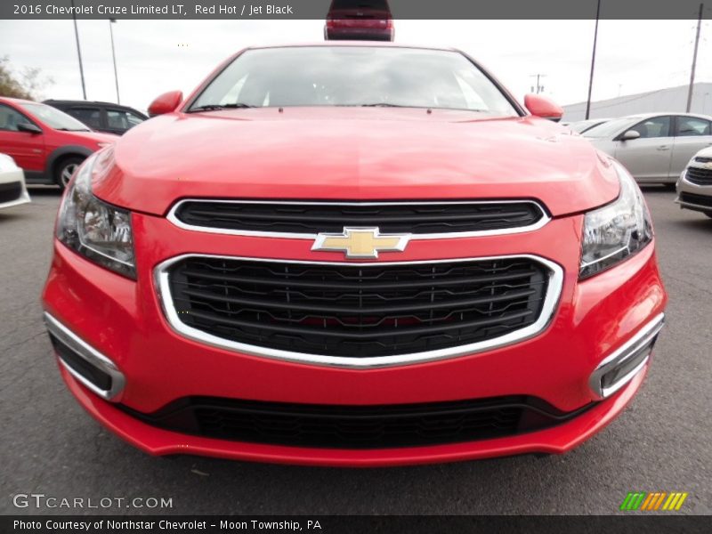 Red Hot / Jet Black 2016 Chevrolet Cruze Limited LT