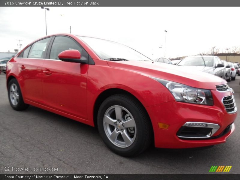 Red Hot / Jet Black 2016 Chevrolet Cruze Limited LT