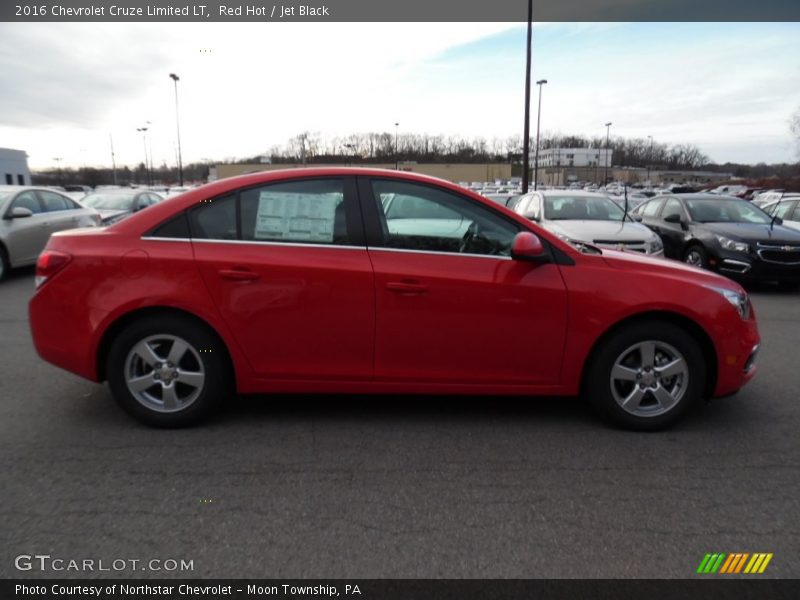 Red Hot / Jet Black 2016 Chevrolet Cruze Limited LT