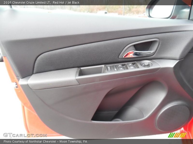 Red Hot / Jet Black 2016 Chevrolet Cruze Limited LT