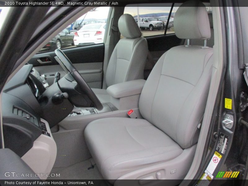 Magnetic Gray Metallic / Ash 2010 Toyota Highlander SE 4WD