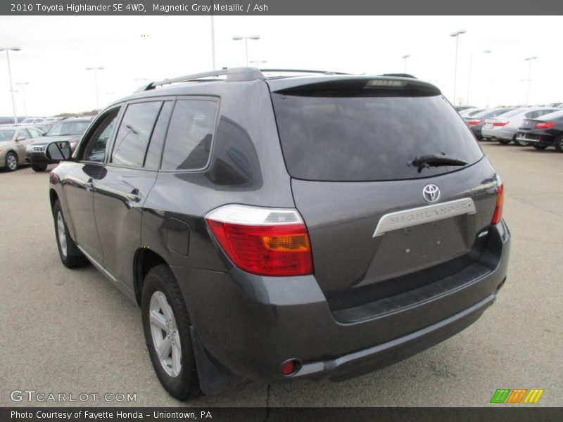Magnetic Gray Metallic / Ash 2010 Toyota Highlander SE 4WD
