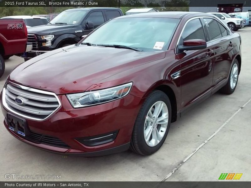 Bronze Fire Metallic / Dune 2015 Ford Taurus SEL