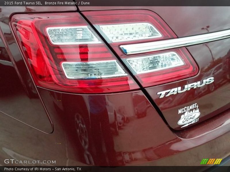 Bronze Fire Metallic / Dune 2015 Ford Taurus SEL