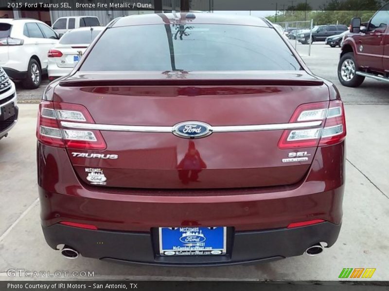 Bronze Fire Metallic / Dune 2015 Ford Taurus SEL