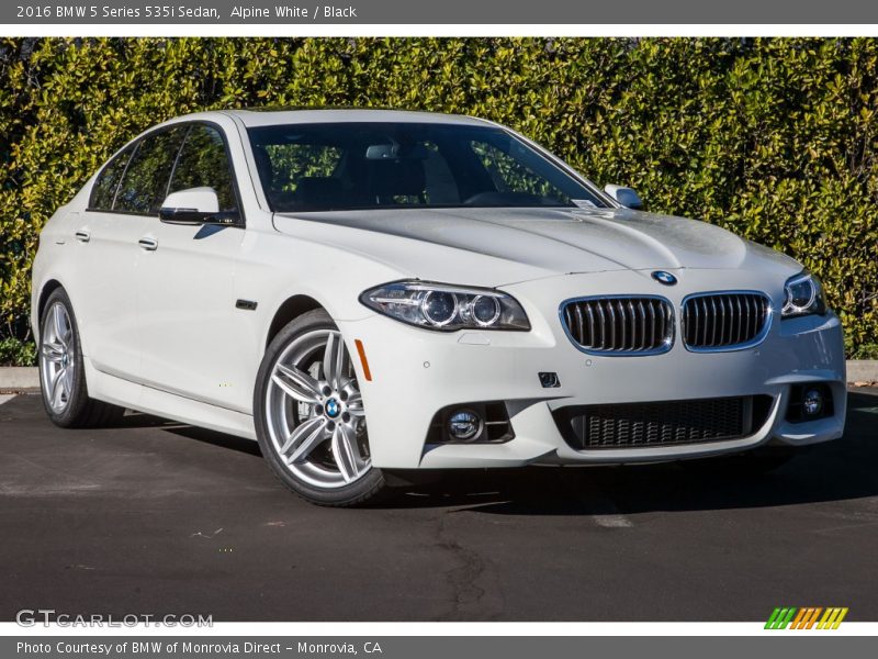 Alpine White / Black 2016 BMW 5 Series 535i Sedan
