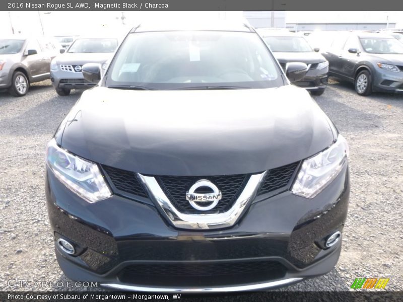Magnetic Black / Charcoal 2016 Nissan Rogue SL AWD