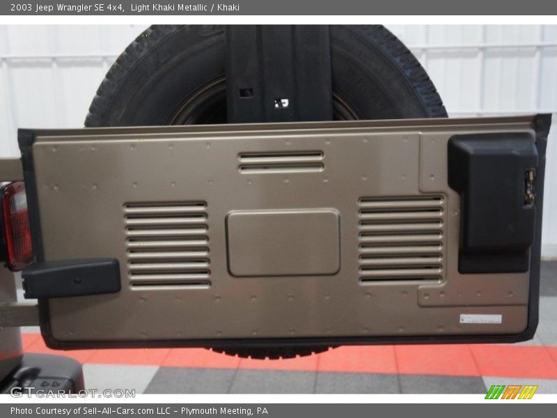 Light Khaki Metallic / Khaki 2003 Jeep Wrangler SE 4x4