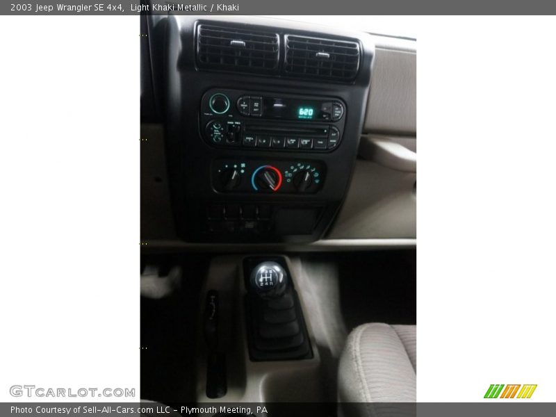 Light Khaki Metallic / Khaki 2003 Jeep Wrangler SE 4x4