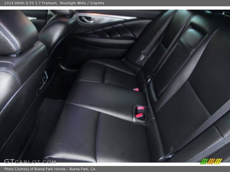 Moonlight White / Graphite 2014 Infiniti Q 50 3.7 Premium