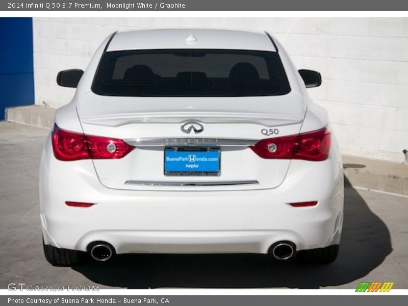 Moonlight White / Graphite 2014 Infiniti Q 50 3.7 Premium