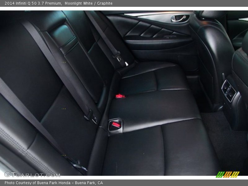 Moonlight White / Graphite 2014 Infiniti Q 50 3.7 Premium