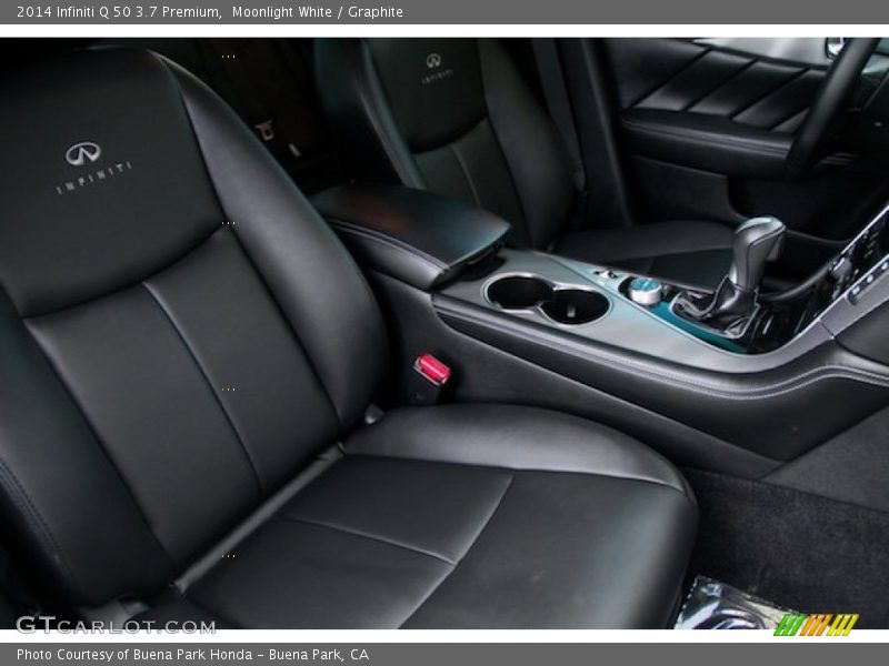 Moonlight White / Graphite 2014 Infiniti Q 50 3.7 Premium