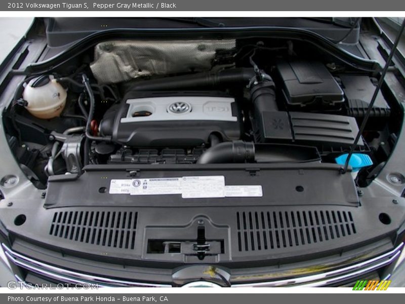Pepper Gray Metallic / Black 2012 Volkswagen Tiguan S