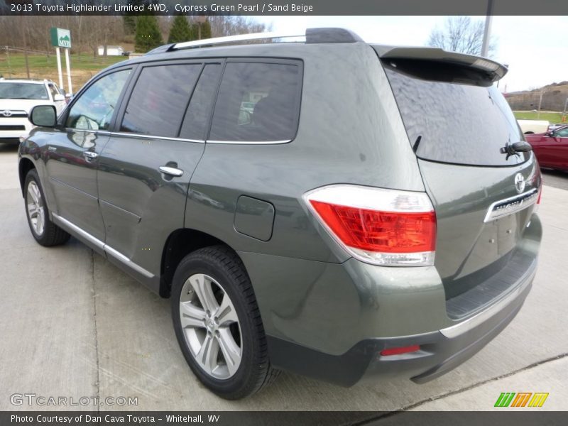 Cypress Green Pearl / Sand Beige 2013 Toyota Highlander Limited 4WD
