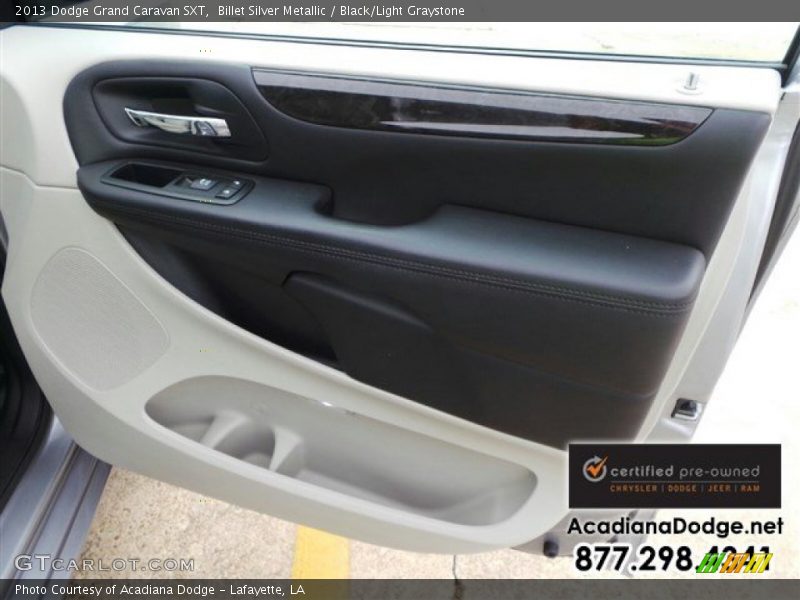 Billet Silver Metallic / Black/Light Graystone 2013 Dodge Grand Caravan SXT