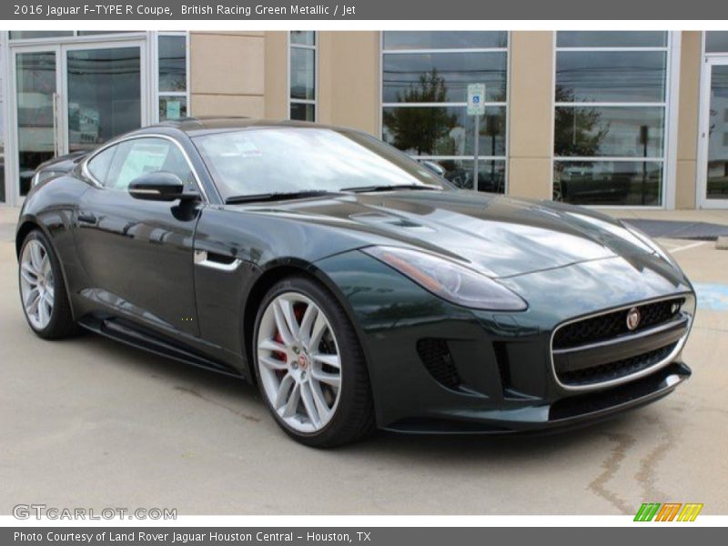 Front 3/4 View of 2016 F-TYPE R Coupe