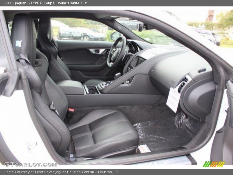 Polaris White / Jet 2016 Jaguar F-TYPE R Coupe