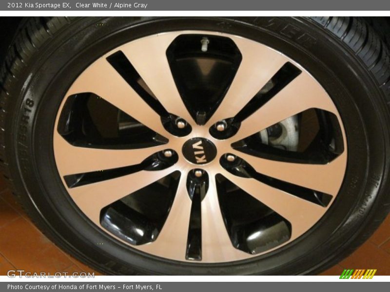 Clear White / Alpine Gray 2012 Kia Sportage EX