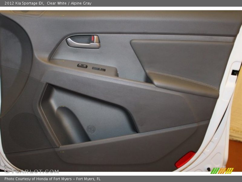 Clear White / Alpine Gray 2012 Kia Sportage EX