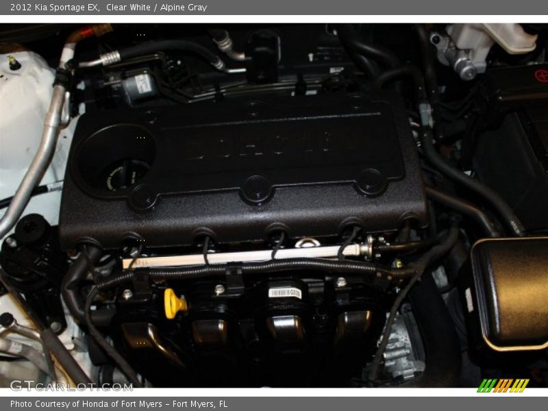 Clear White / Alpine Gray 2012 Kia Sportage EX