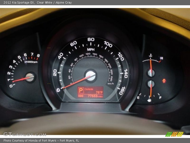 Clear White / Alpine Gray 2012 Kia Sportage EX