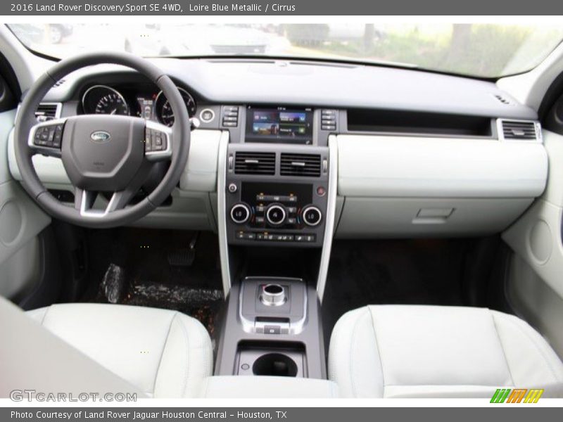 Loire Blue Metallic / Cirrus 2016 Land Rover Discovery Sport SE 4WD