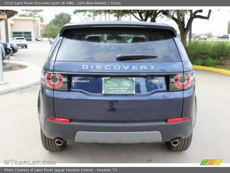 Loire Blue Metallic / Cirrus 2016 Land Rover Discovery Sport SE 4WD