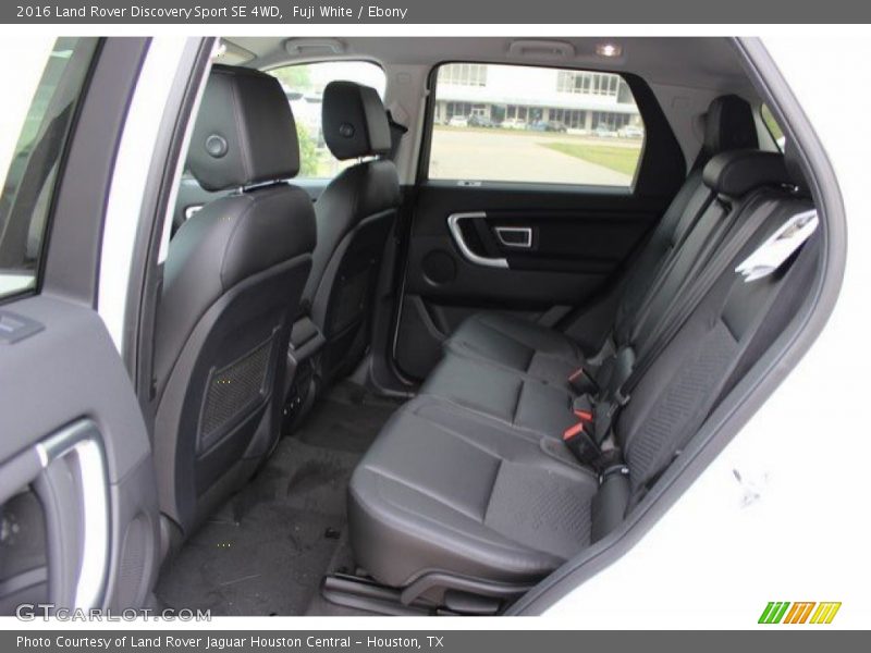 Fuji White / Ebony 2016 Land Rover Discovery Sport SE 4WD
