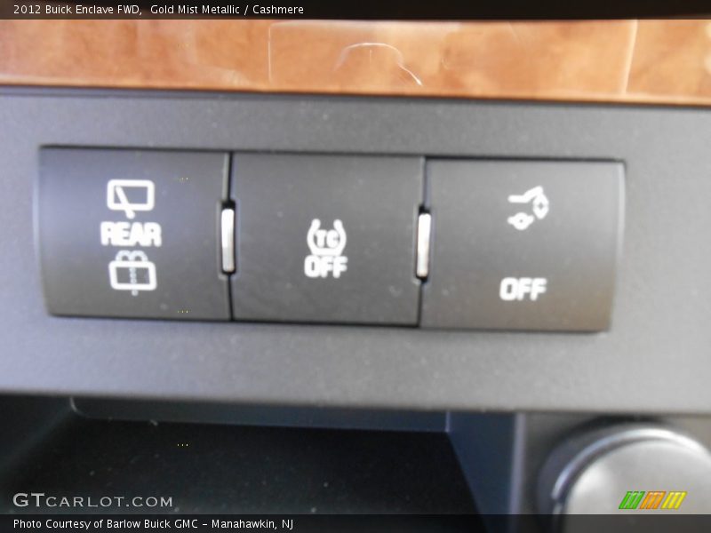Gold Mist Metallic / Cashmere 2012 Buick Enclave FWD