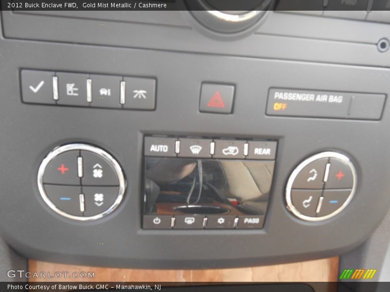 Gold Mist Metallic / Cashmere 2012 Buick Enclave FWD