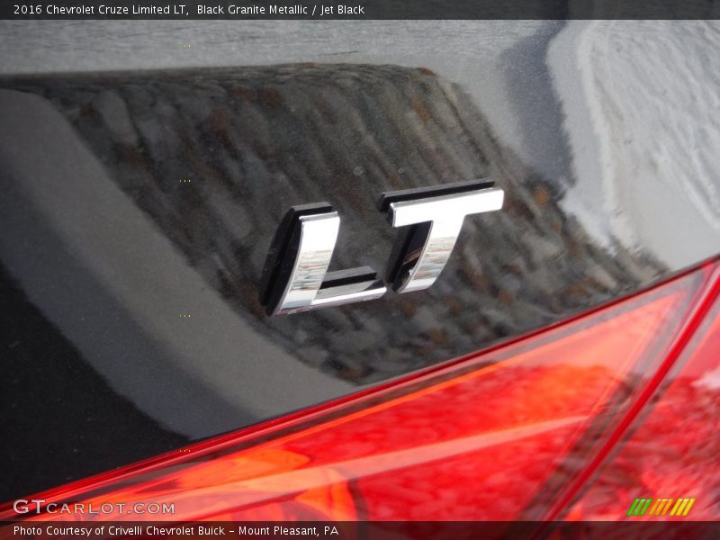 Black Granite Metallic / Jet Black 2016 Chevrolet Cruze Limited LT