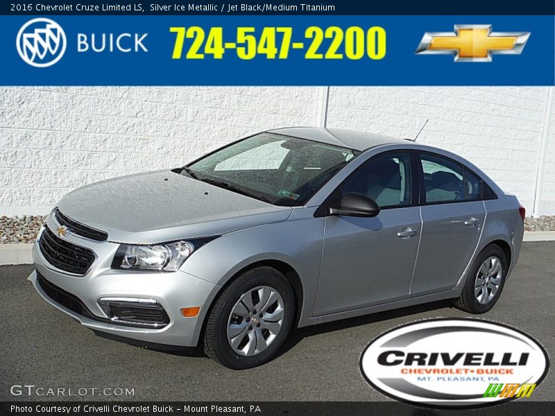 Silver Ice Metallic / Jet Black/Medium Titanium 2016 Chevrolet Cruze Limited LS