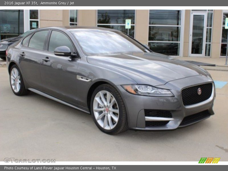 Front 3/4 View of 2016 XF 35t