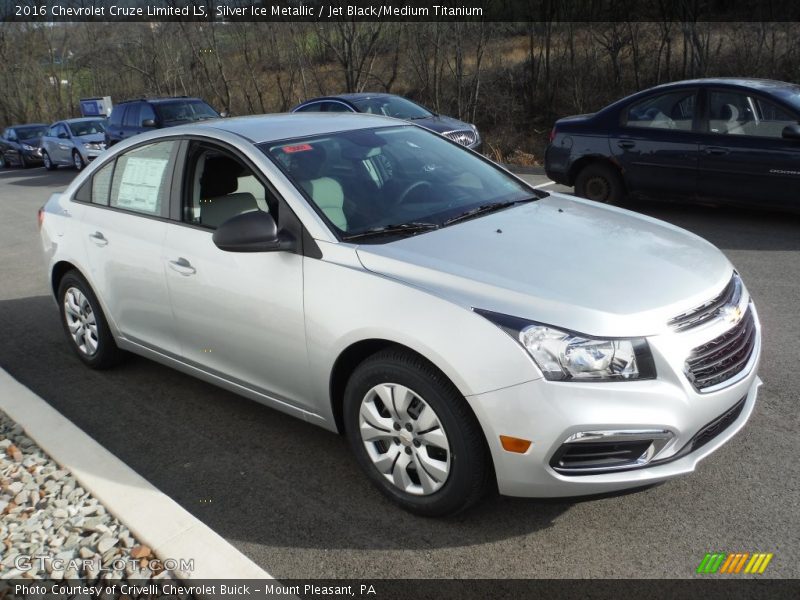 Silver Ice Metallic / Jet Black/Medium Titanium 2016 Chevrolet Cruze Limited LS