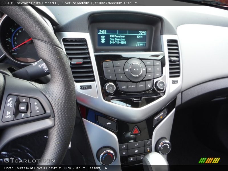 Silver Ice Metallic / Jet Black/Medium Titanium 2016 Chevrolet Cruze Limited LS
