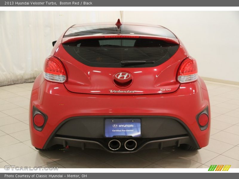 Boston Red / Black 2013 Hyundai Veloster Turbo