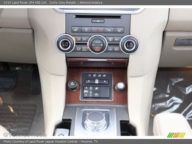 Corris Grey Metallic / Almond/Arabica 2016 Land Rover LR4 HSE LUX
