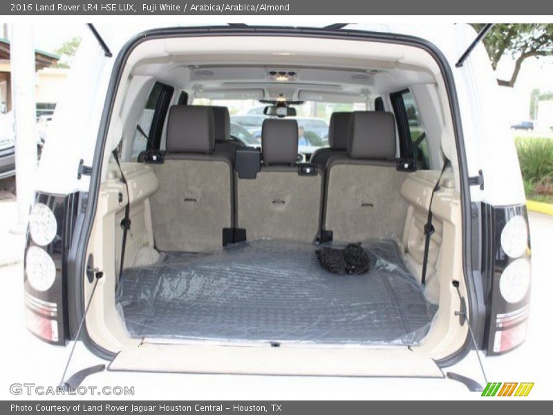 Fuji White / Arabica/Arabica/Almond 2016 Land Rover LR4 HSE LUX