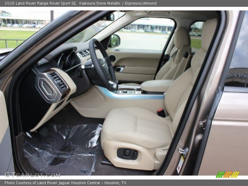 Front Seat of 2016 Range Rover Sport SE