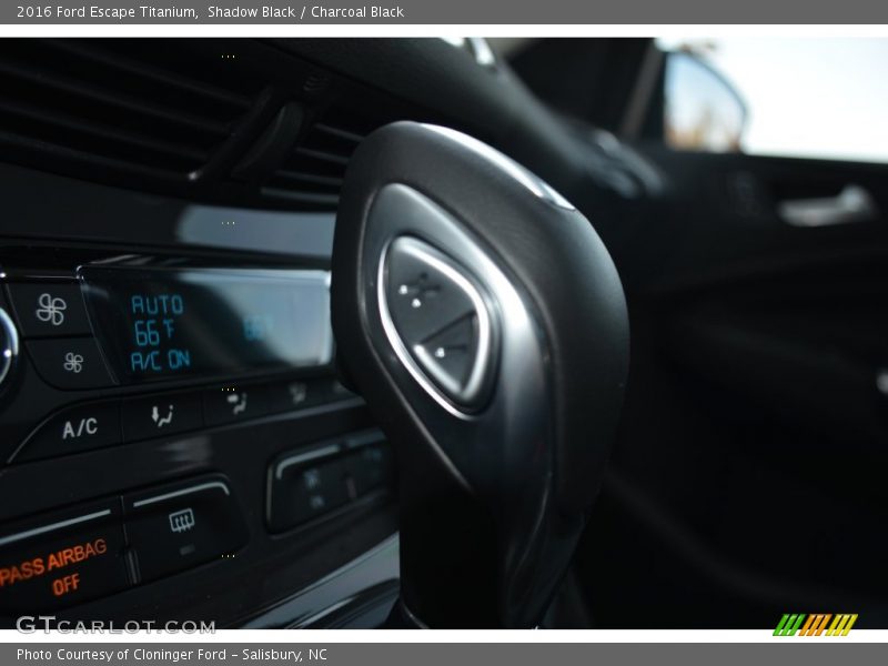 Shadow Black / Charcoal Black 2016 Ford Escape Titanium