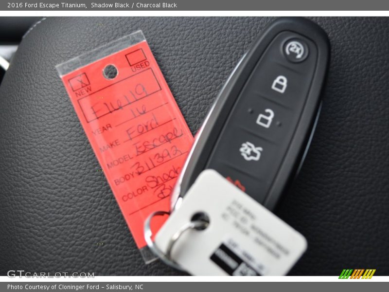 Shadow Black / Charcoal Black 2016 Ford Escape Titanium