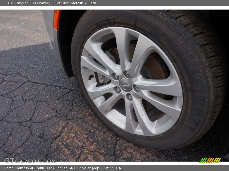 Billet Silver Metallic / Black 2016 Chrysler 200 Limited