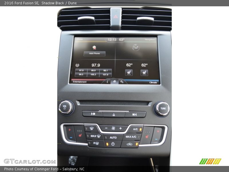 Shadow Black / Dune 2016 Ford Fusion SE